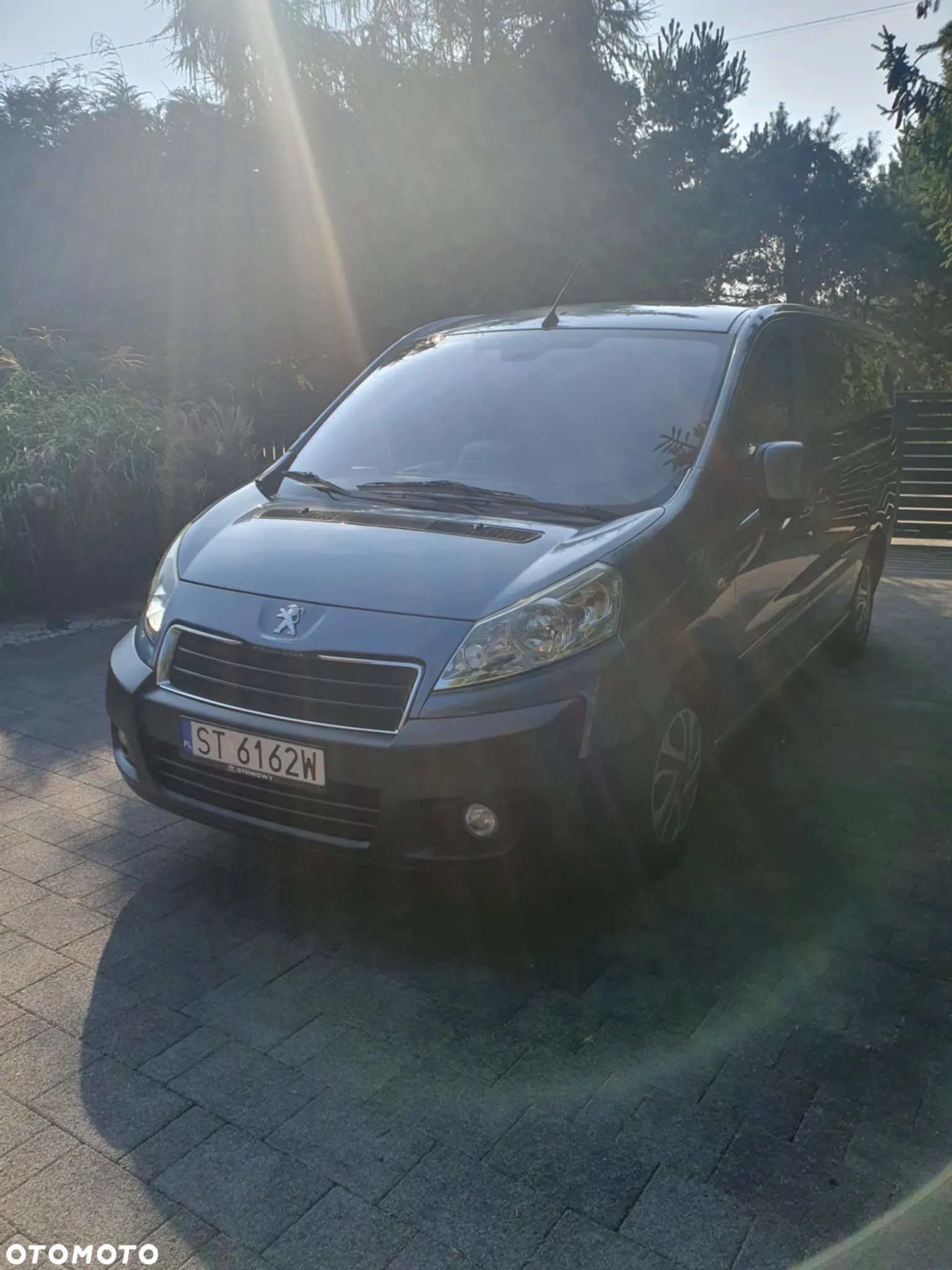 Peugeot Expert Tepee L2H1 (5-Si.) Autm Vagabond - 2