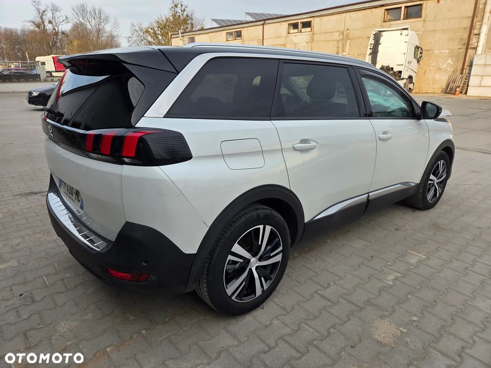 Peugeot 5008 PureTech 130 EAT8 Stop & Start Allure - 4