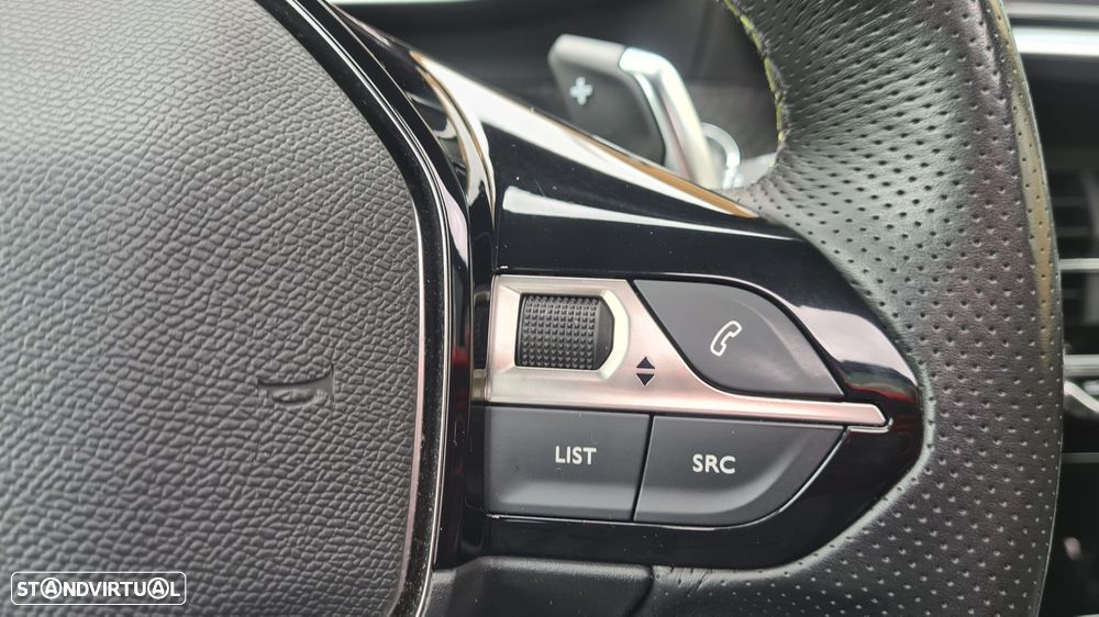 Peugeot 2008 1.5 BlueHDi GT EAT8 - 18