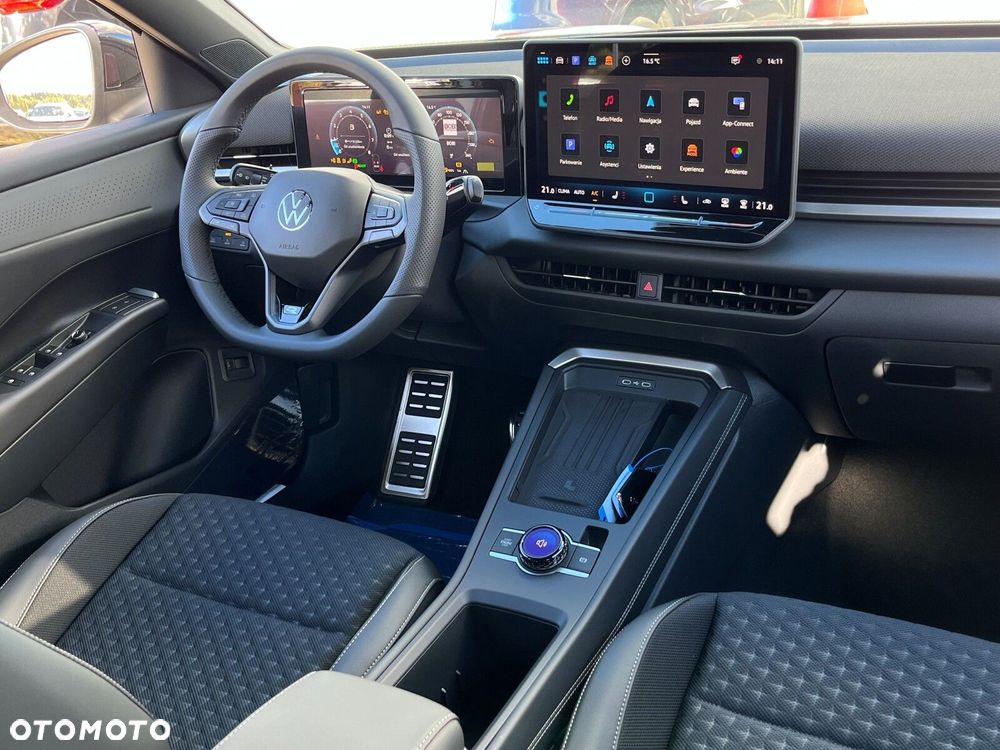 Volkswagen T-Roc 1.5 eTSI R-Line DSG - 8