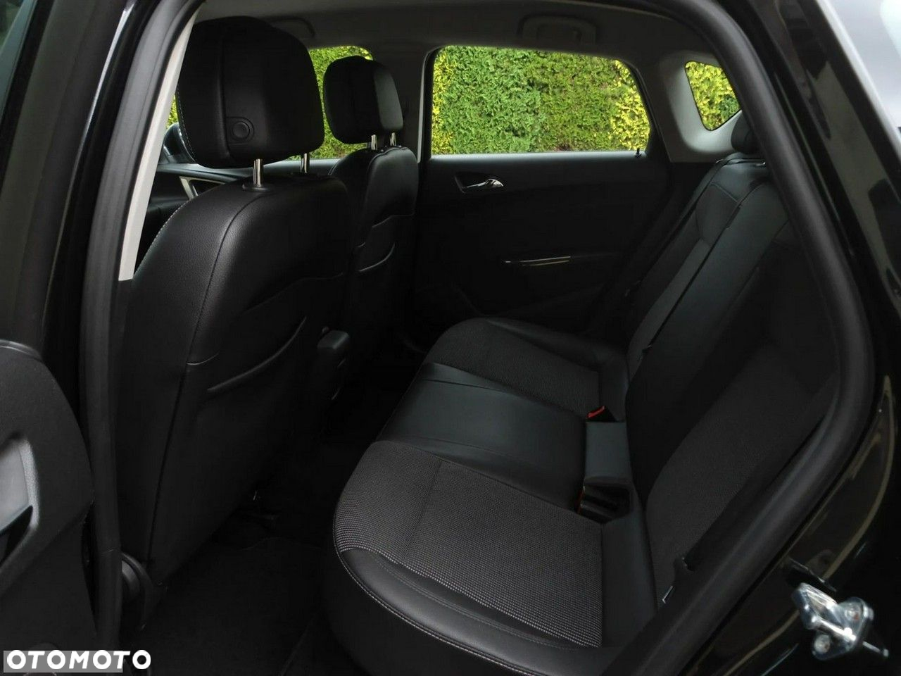 Opel Astra IV 1.7 CDTI Sport - 21