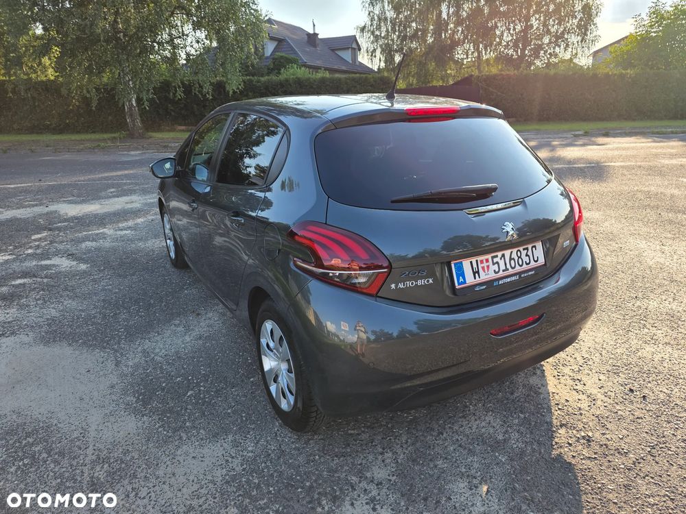 Peugeot 208 PureTech 82 Urban Move - 25