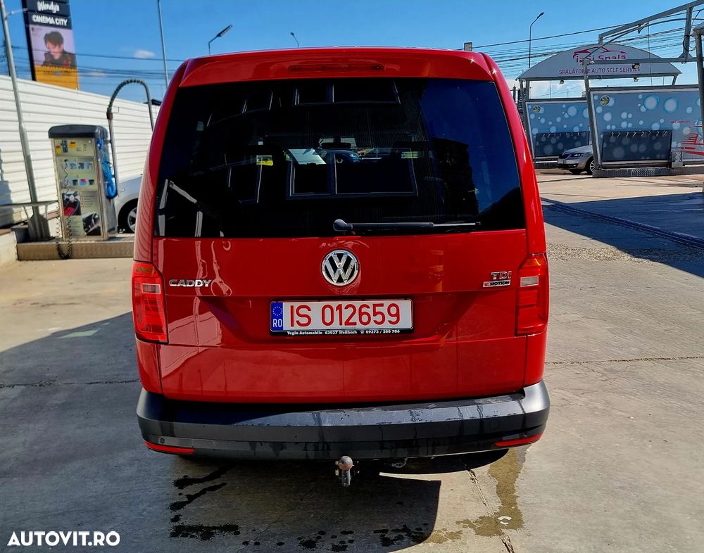 Volkswagen Caddy Maxi DSG 4M - 14