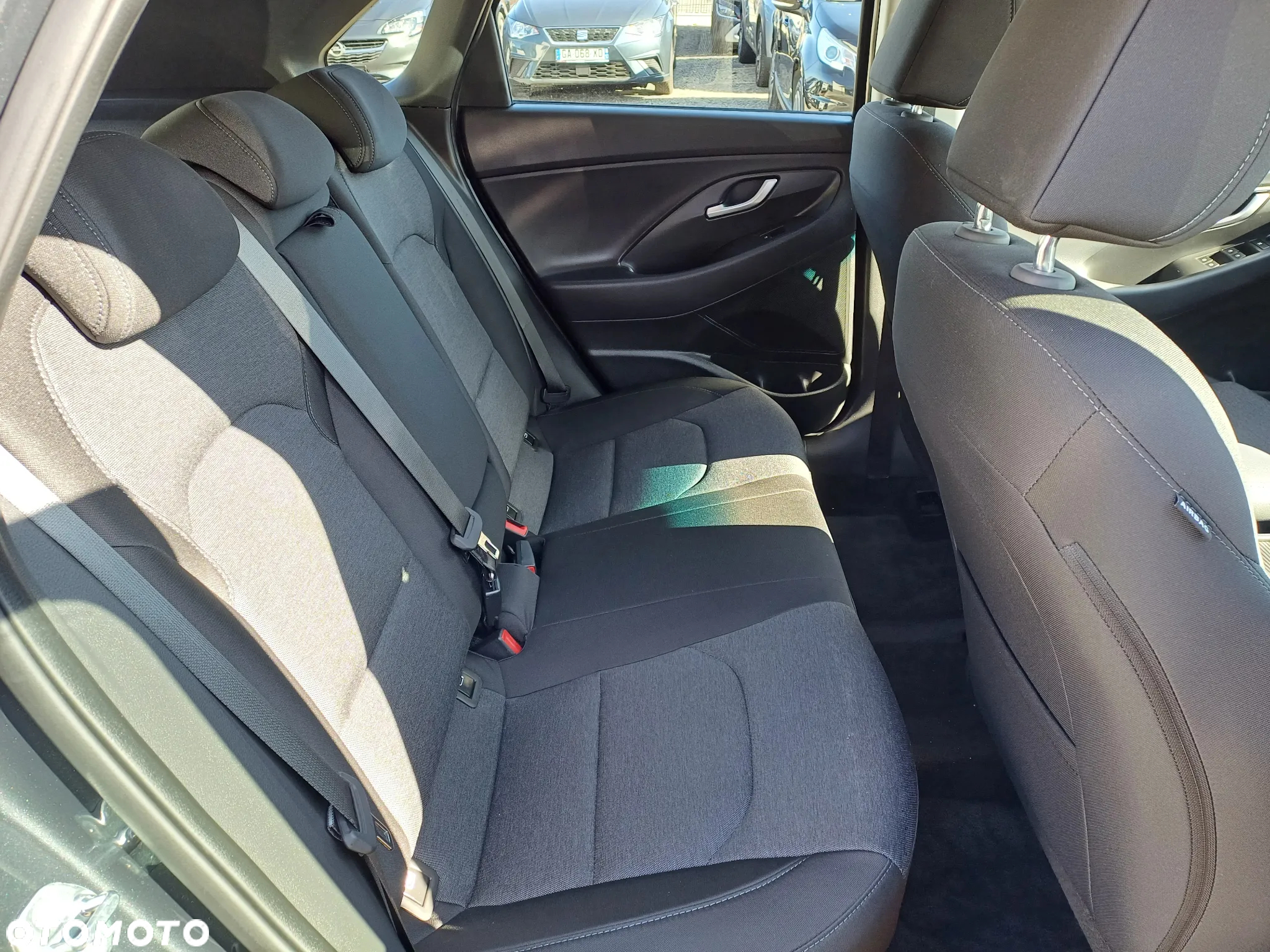 Hyundai i30 1.0 T-GDI 48V-Hybrid DCT Select - 10