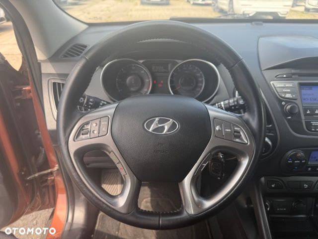 Hyundai ix35 - 14