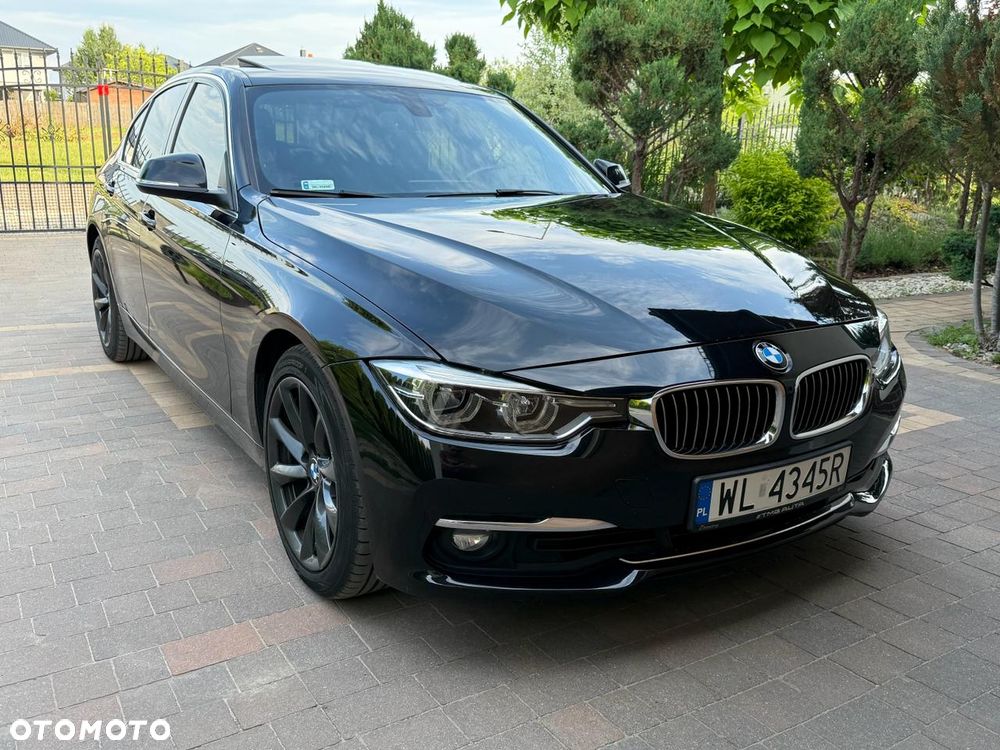 BMW Seria 3 328i xDrive Luxury Line - 1