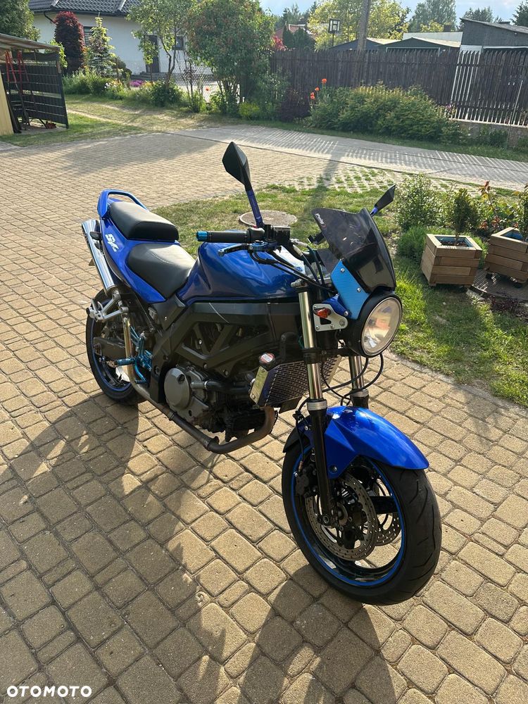 Suzuki SV - 8