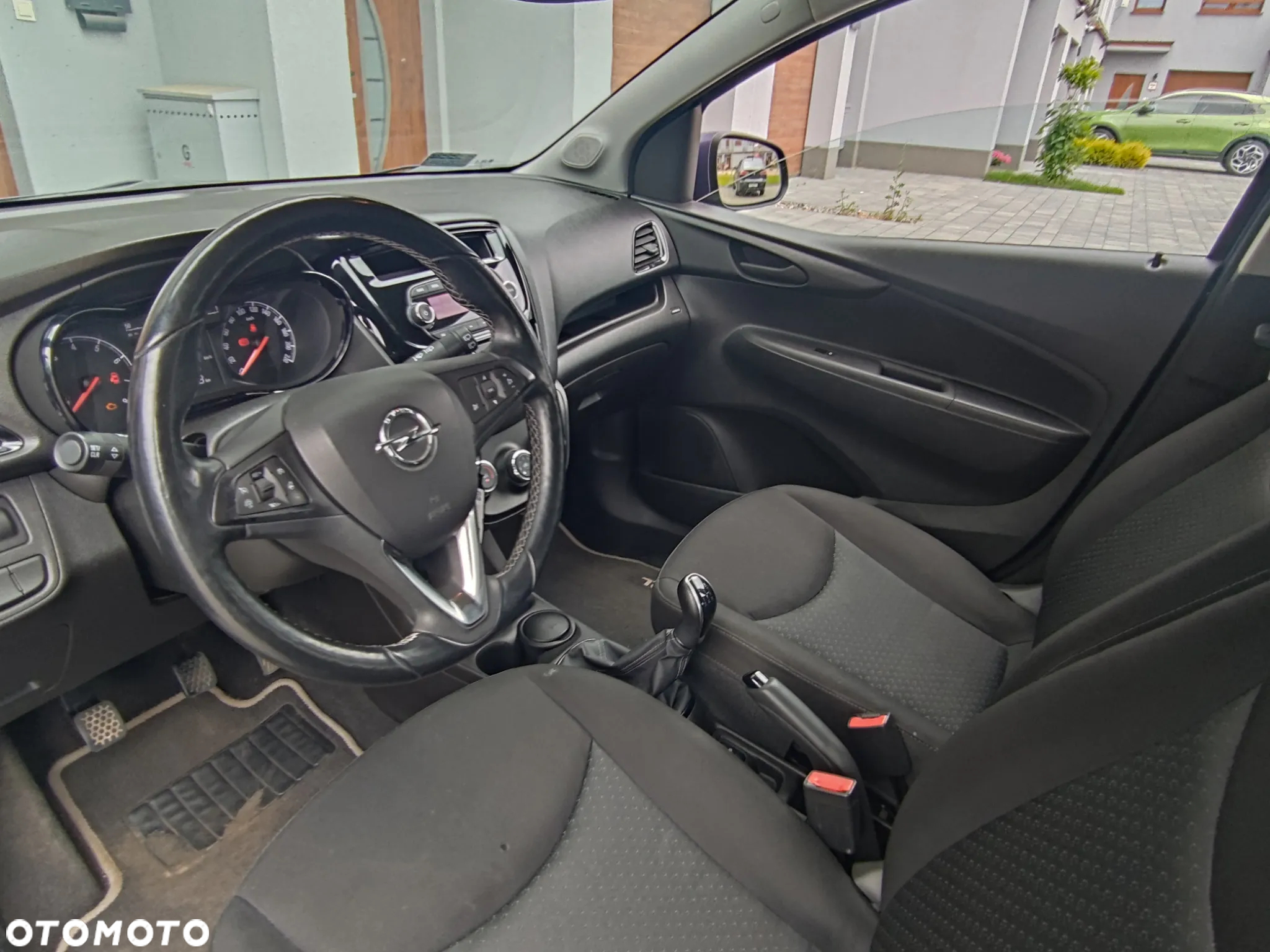 Opel Karl 1.0 Cosmo - 10
