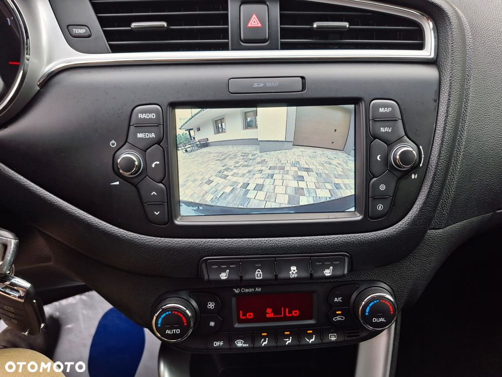 Kia Ceed 1.4 CVVT ISG Dream Team Edition - 14