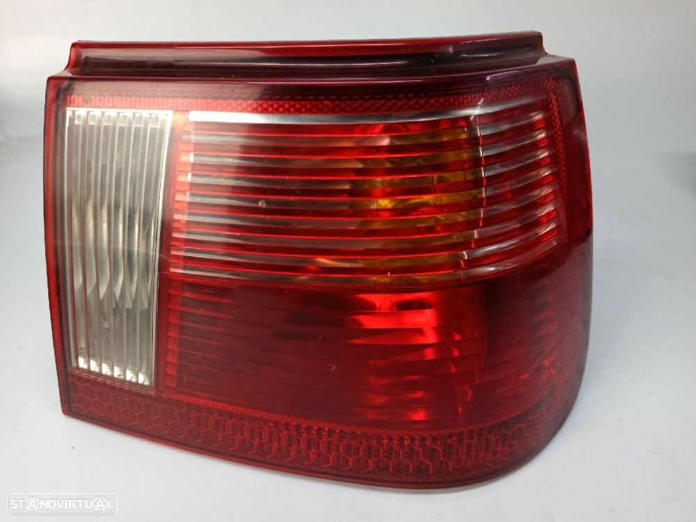 FAROLIM TRASEIRO DIREITO SEAT IBIZA (6K1) SPORT - 1