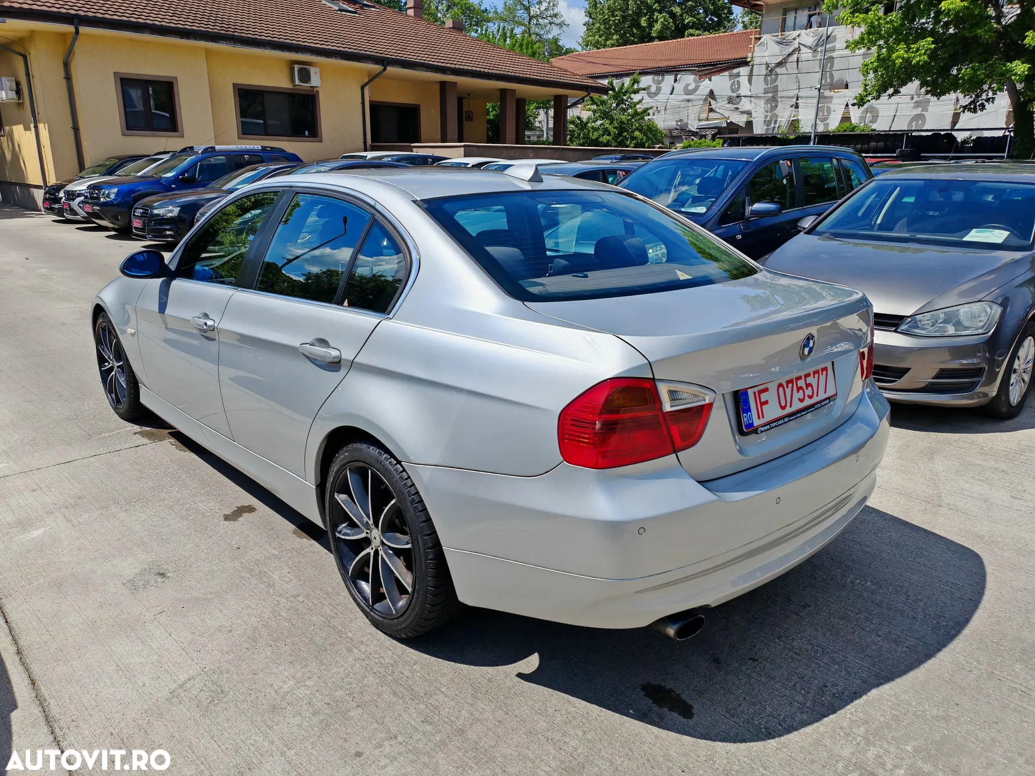 BMW Seria 3 318d - 3