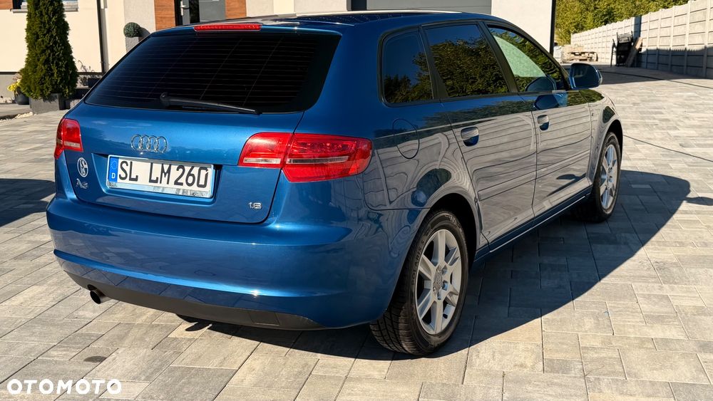 Audi A3 Sportback 1.6 Attraction - 19