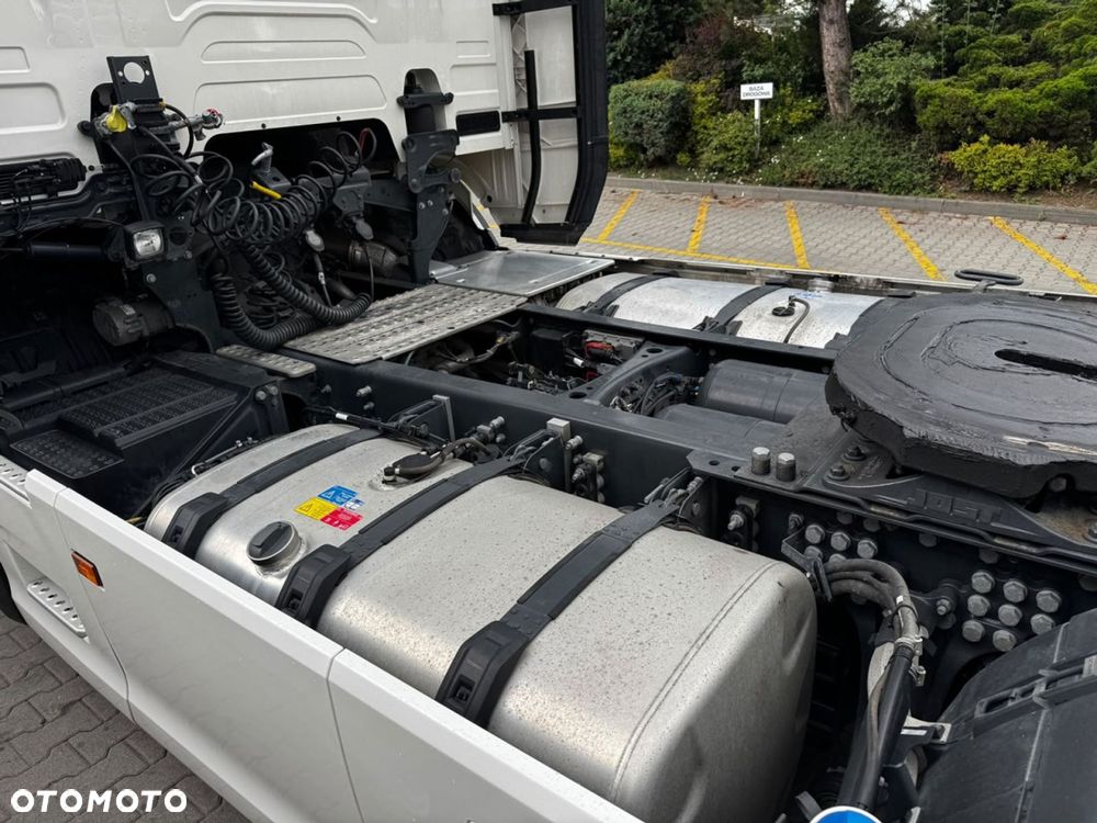 Scania R 460 A4x2NA - 11