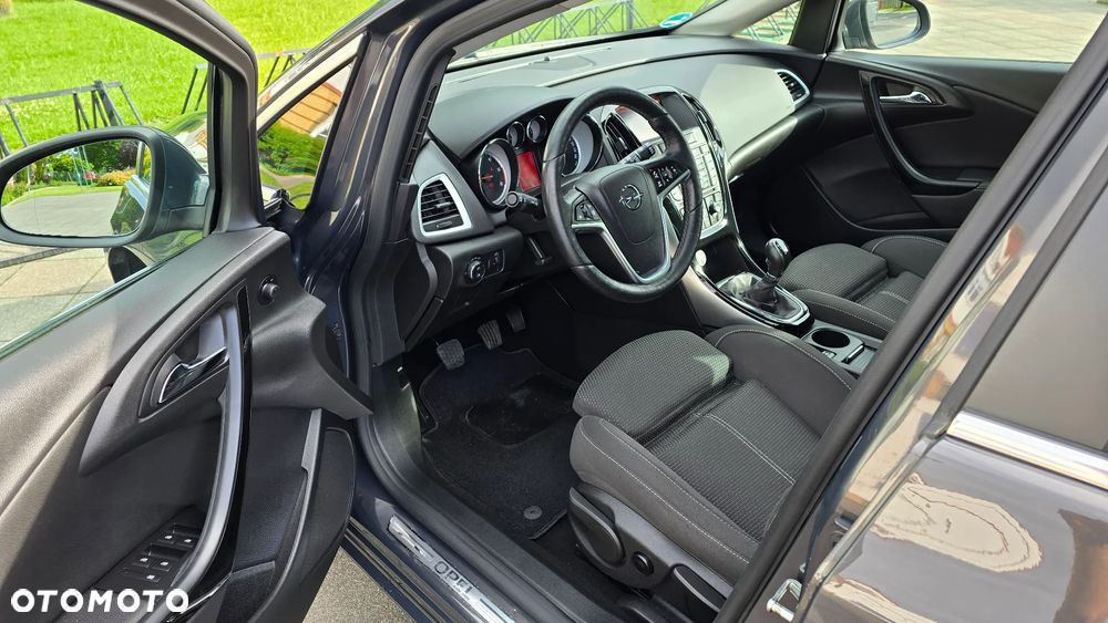 Opel Astra - 9