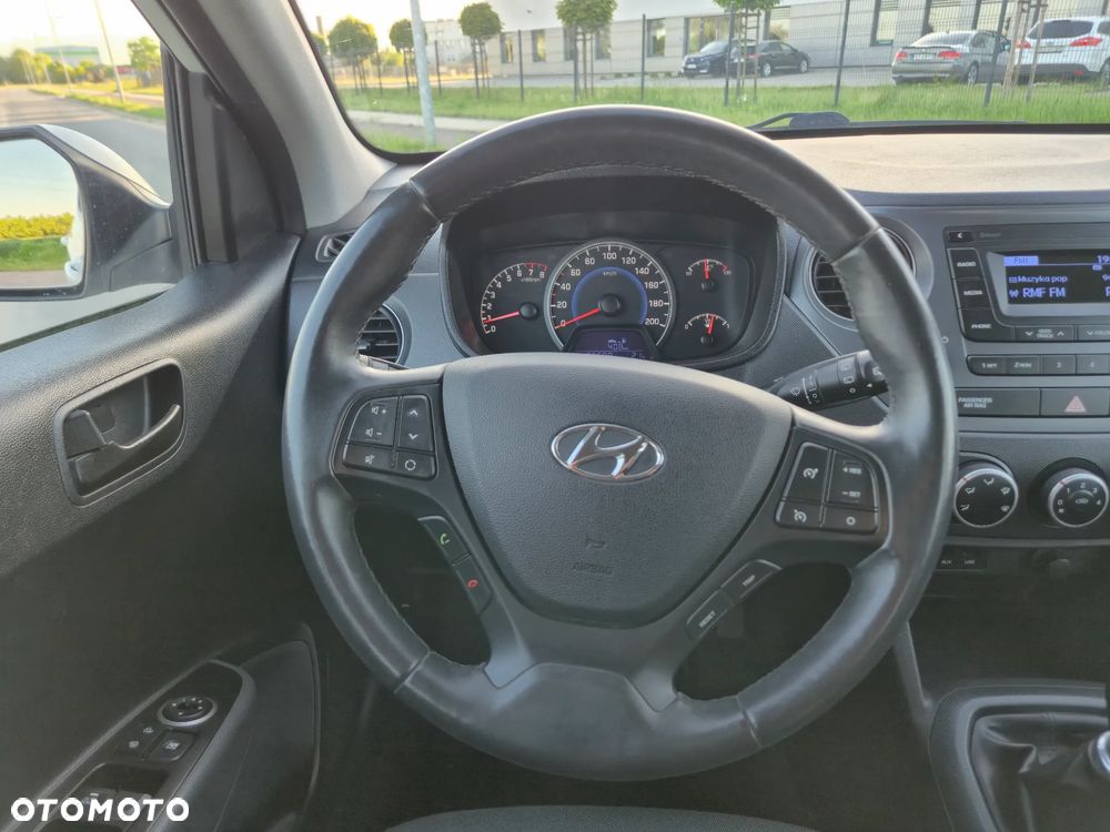 Hyundai i10 1.2 Trend - 19