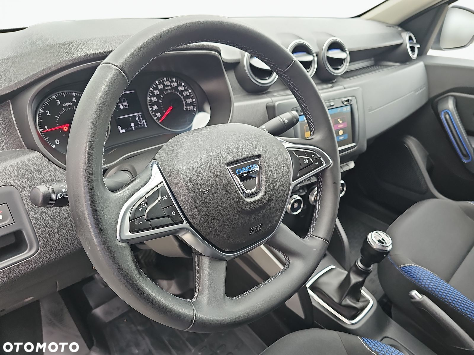 Dacia Duster 1.0 TCe SL Celebration - 13