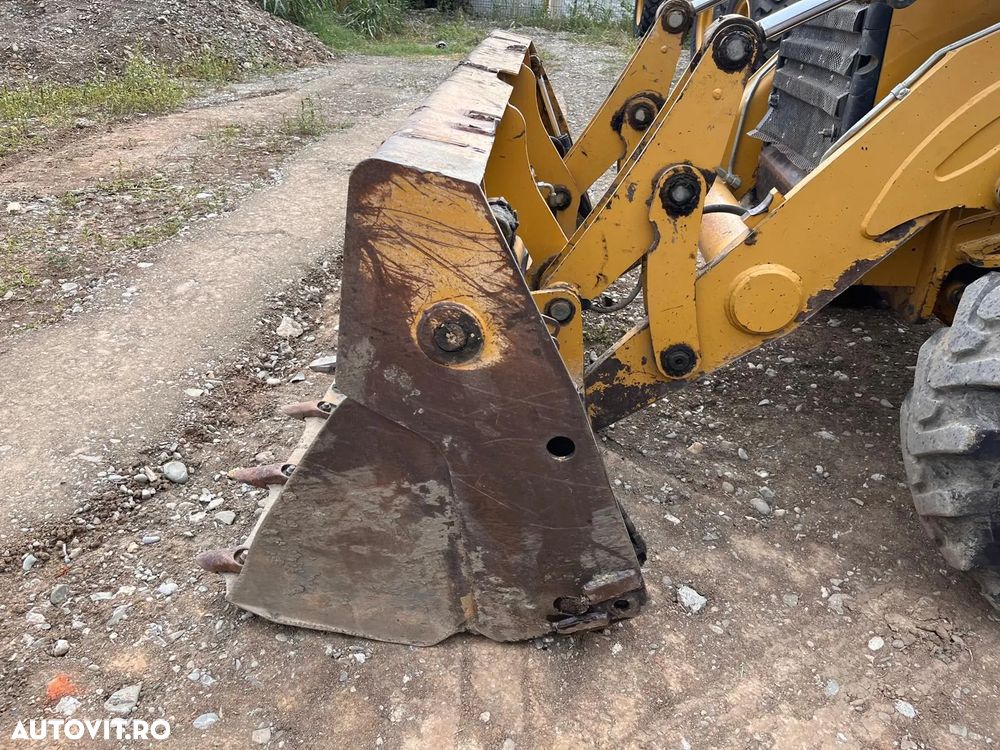 Caterpillar CAT 428 F Buldoexcavator - 11
