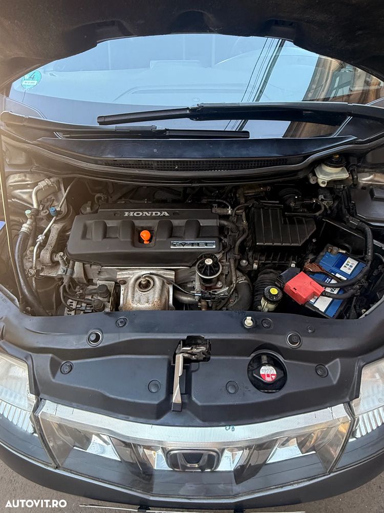 Honda Civic 1.8i-VTEC i-SHIFT Type S - 5