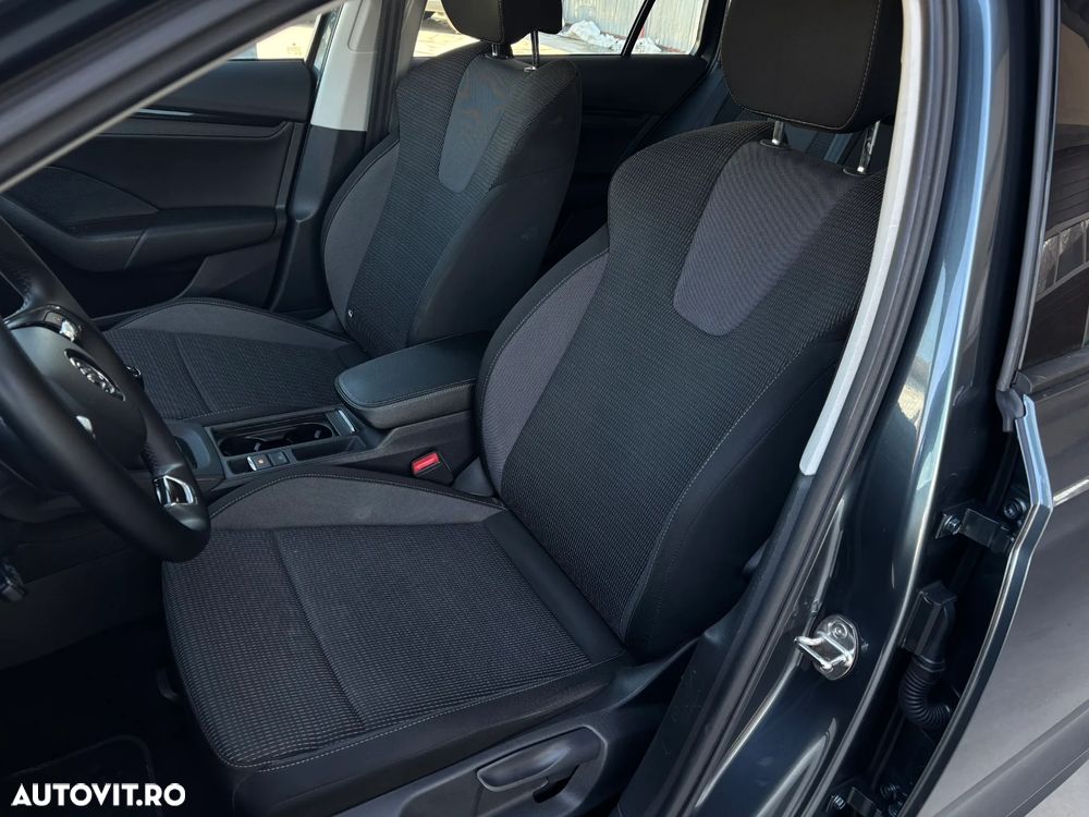 Skoda Octavia 2.0 TDI Ambition - 32