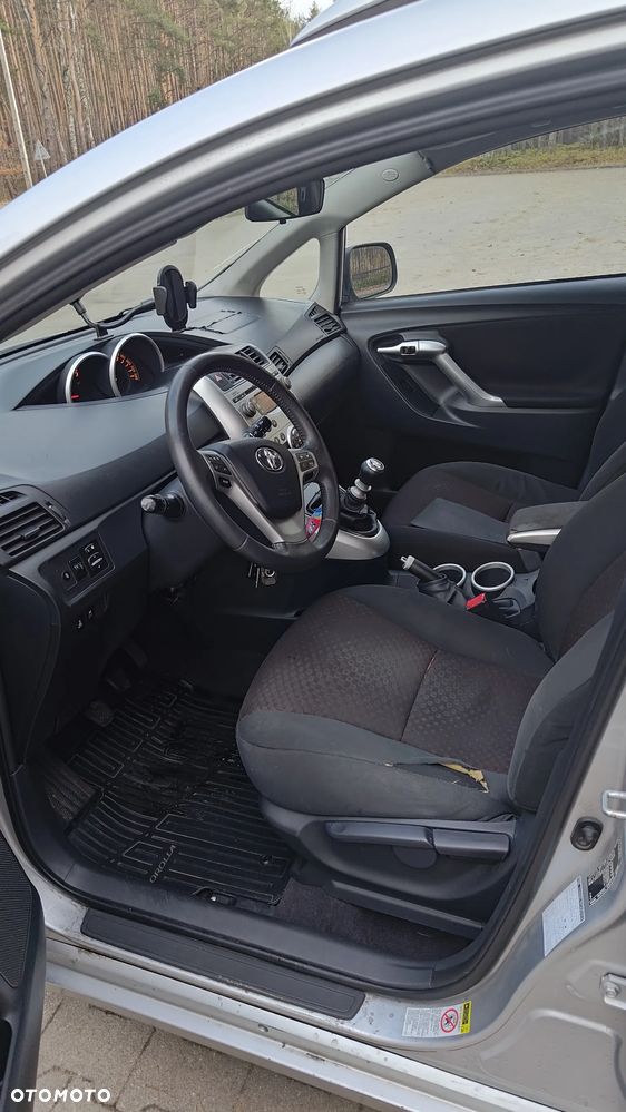 Toyota Verso 2.0 D-4D - 14