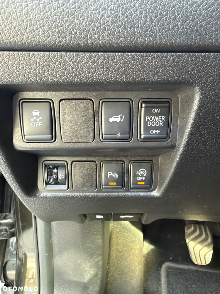 Nissan X-Trail - 29