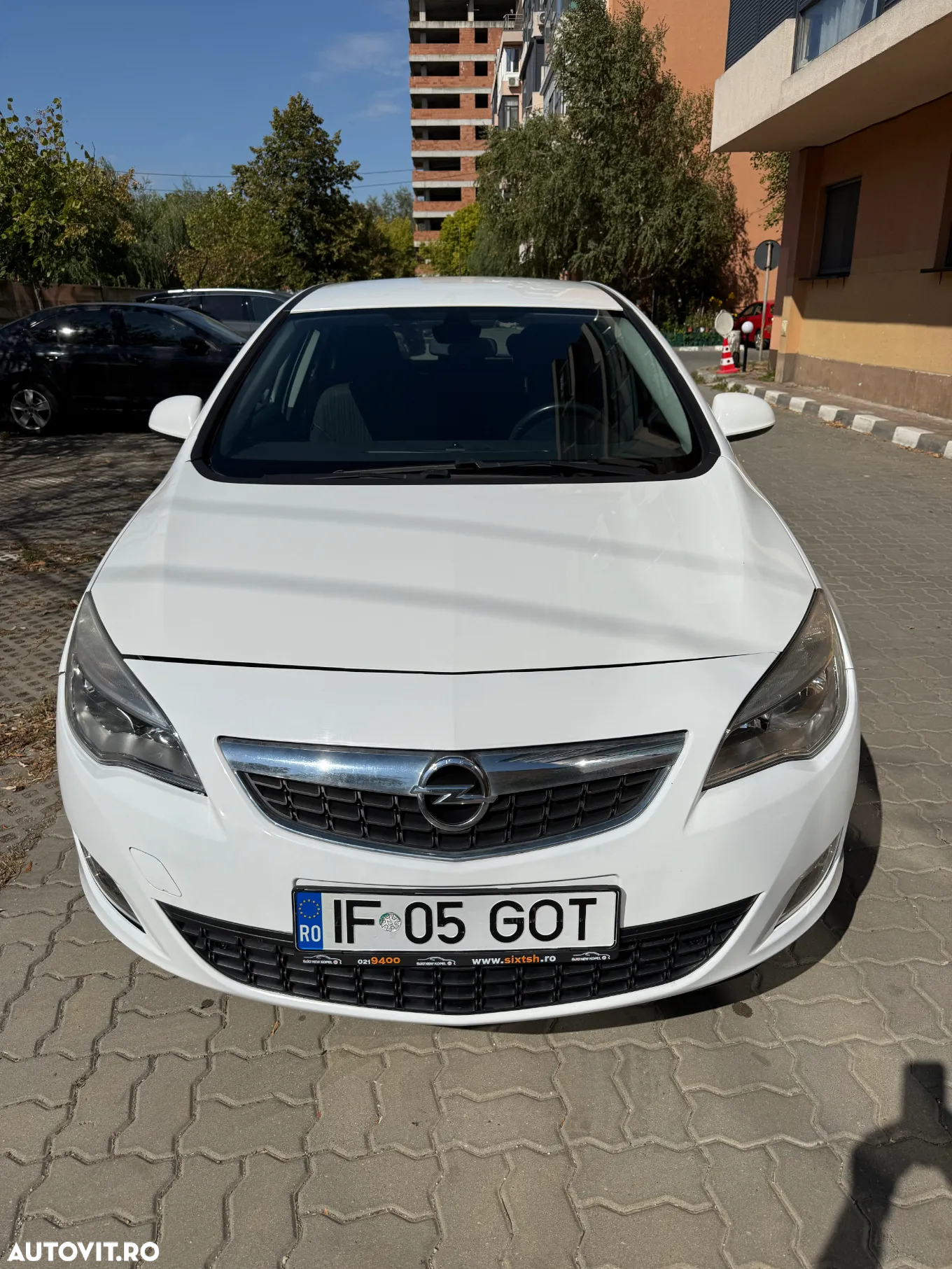 Opel Astra 1.6 Enjoy - 8