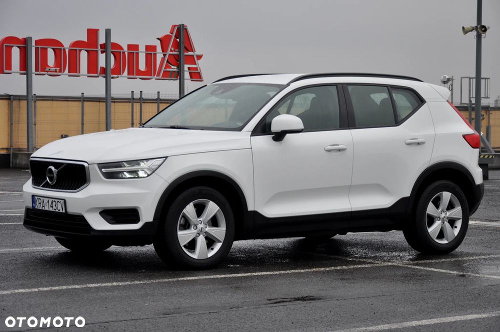 Volvo XC 40 D3 AWD - 2