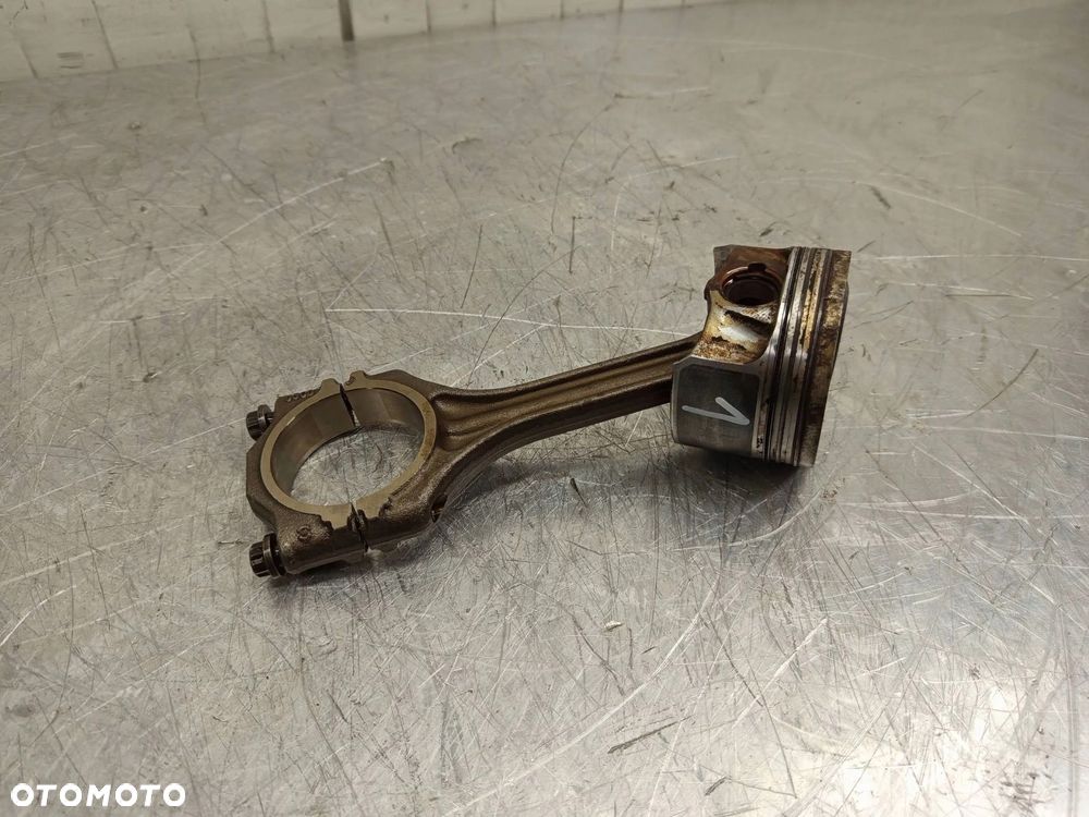 Tłok z korbowodem Volkswagen Golf VI Seat Skoda Audi 1.4 FSI TSI 076182 - 2