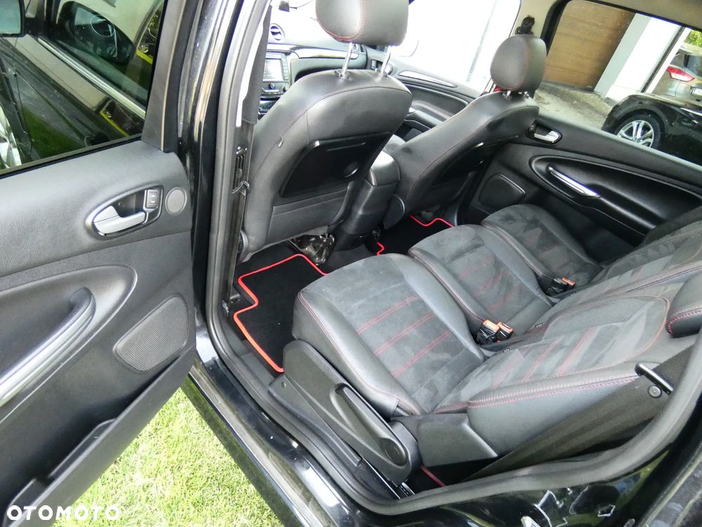Ford S-Max 2.0 TDCi DPF Titanium X - 19