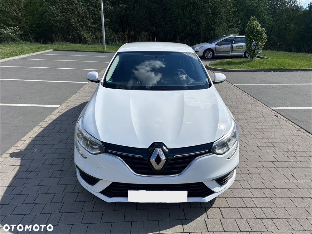 Renault Megane ENERGY TCe 100 LIFE - 11