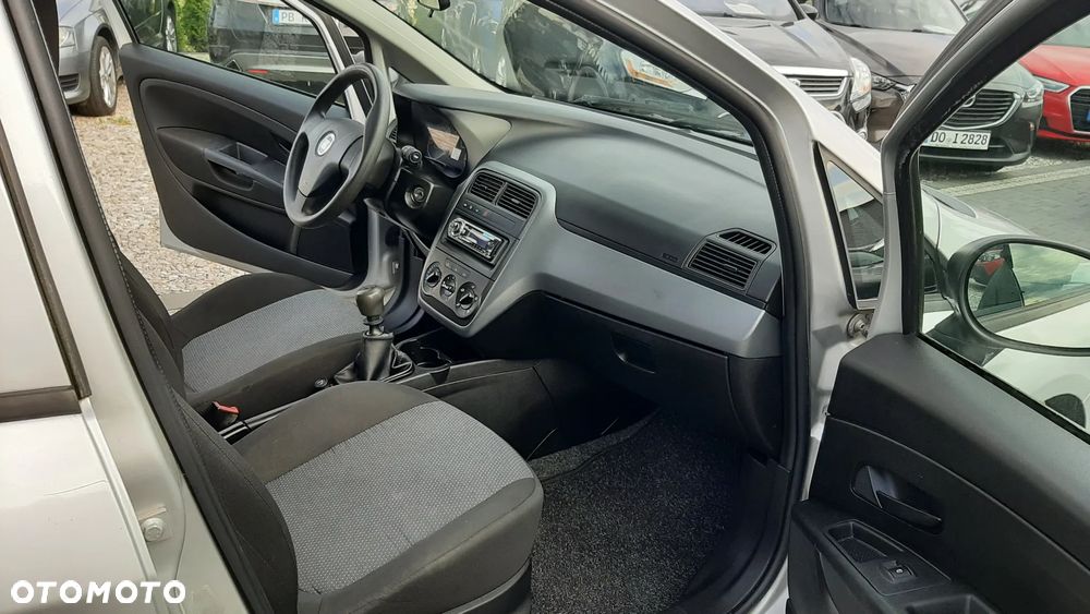 Fiat Punto - 15