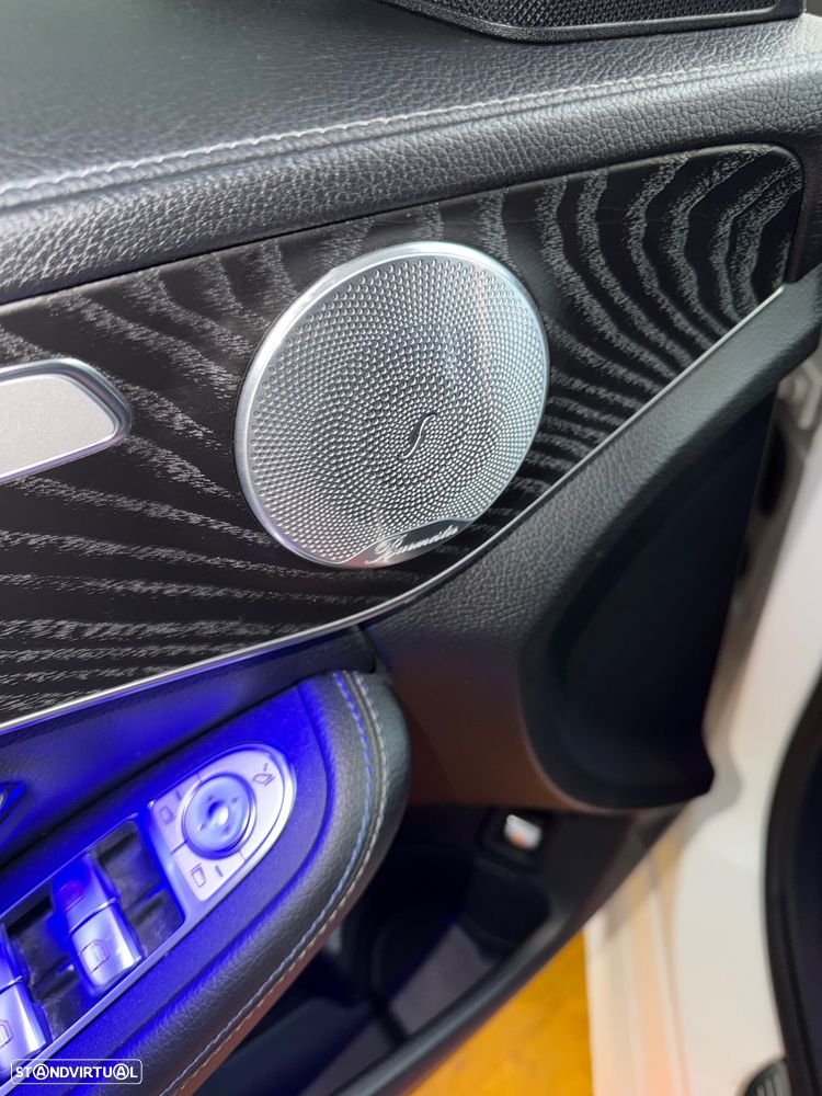 Mercedes-Benz C 300 e AMG Line - 15