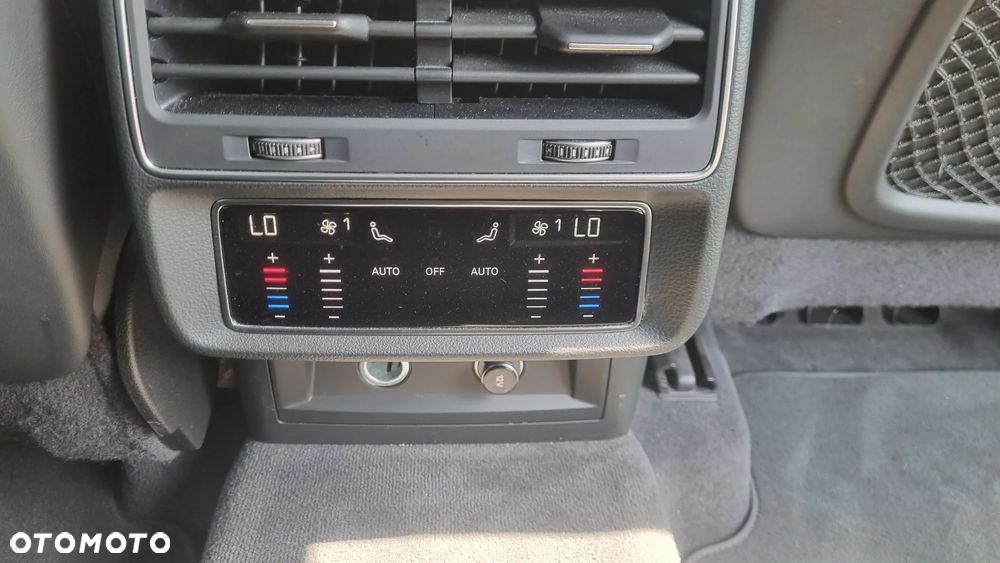 Audi Q8 50 TDI mHEV Quattro Tiptronic - 16