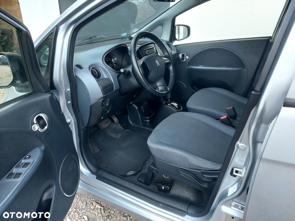Peugeot iOn Standard - 6