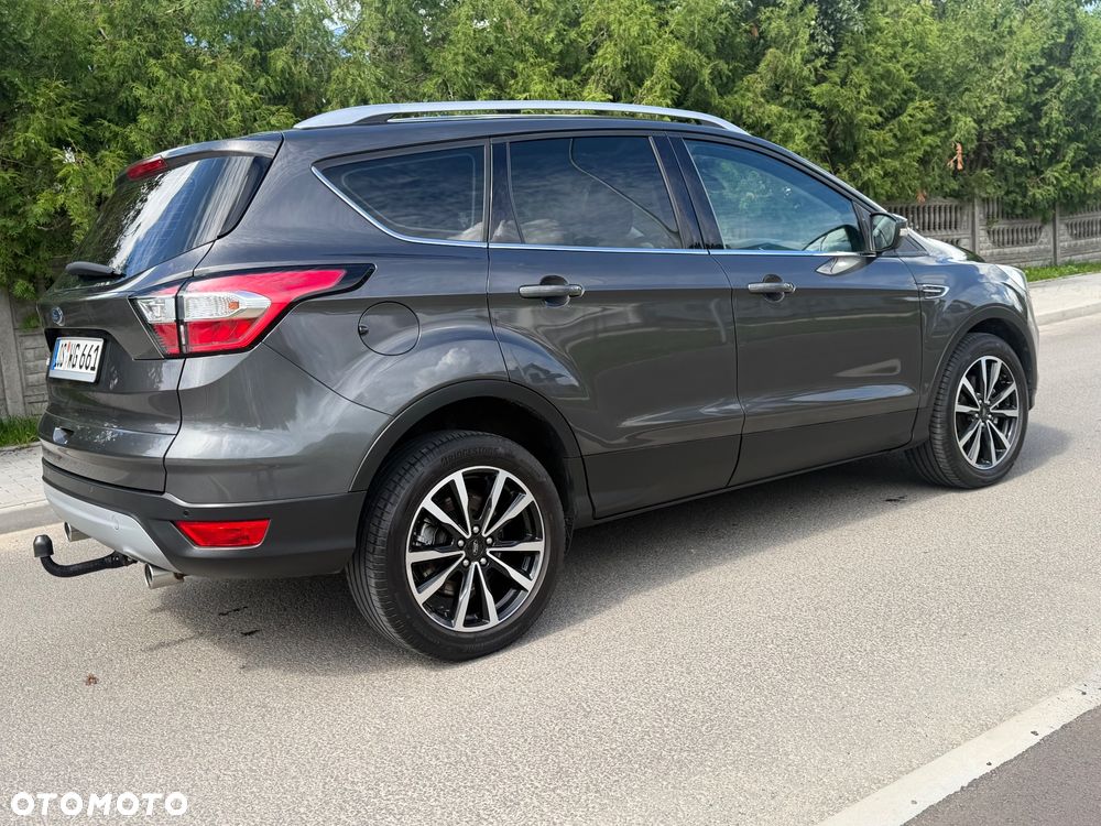 Ford Kuga 1.5 TDCi FWD Titanium - 10