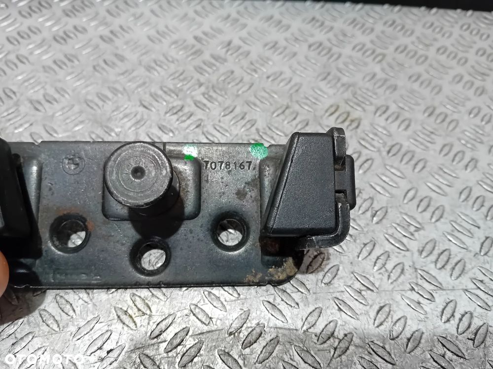 ZACZEP ZAMKA TYLNEJ KLAPY BMW E90 R2008 SEDAN NR 7078167 - 2
