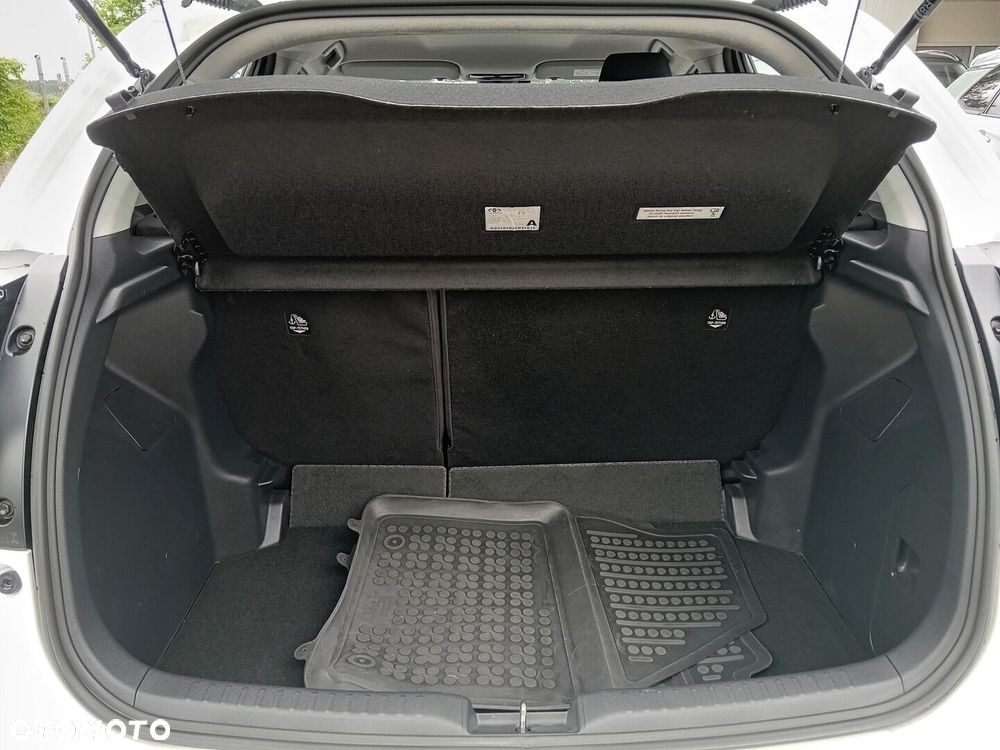 Toyota Yaris 1.5 Comfort CVT - 8
