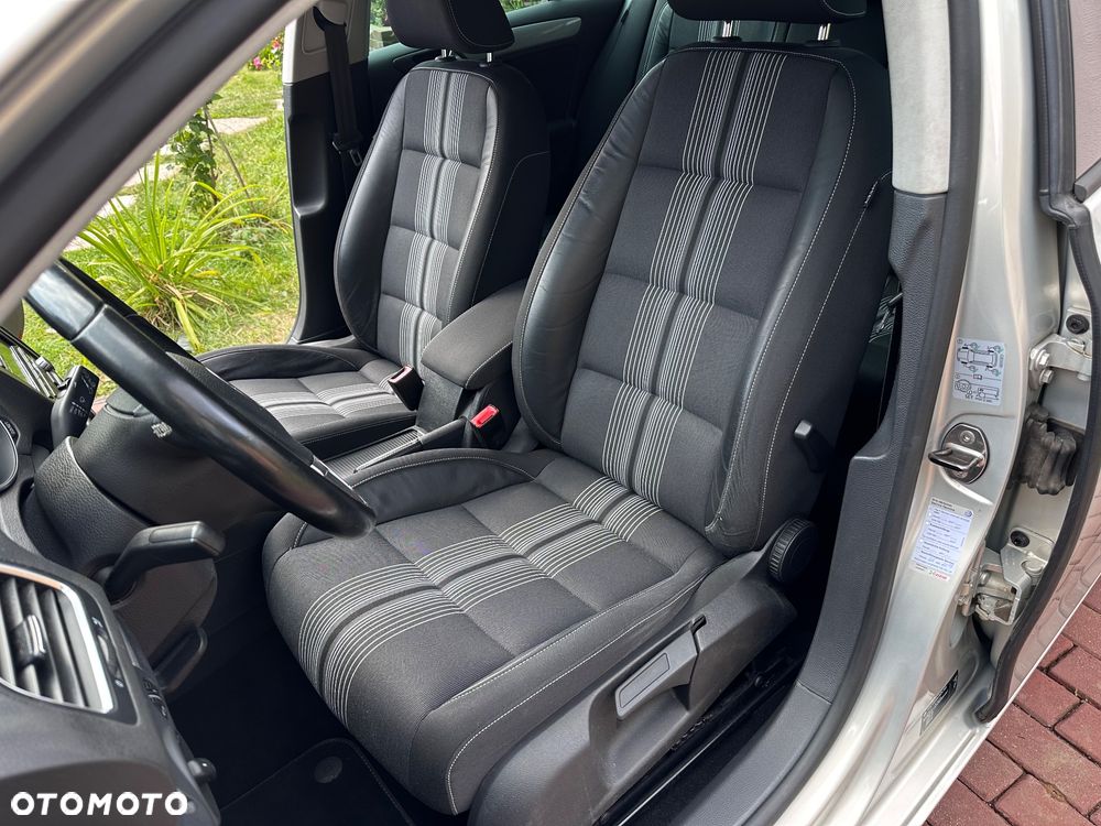 Volkswagen Golf 1.2 TSI MATCH - 4
