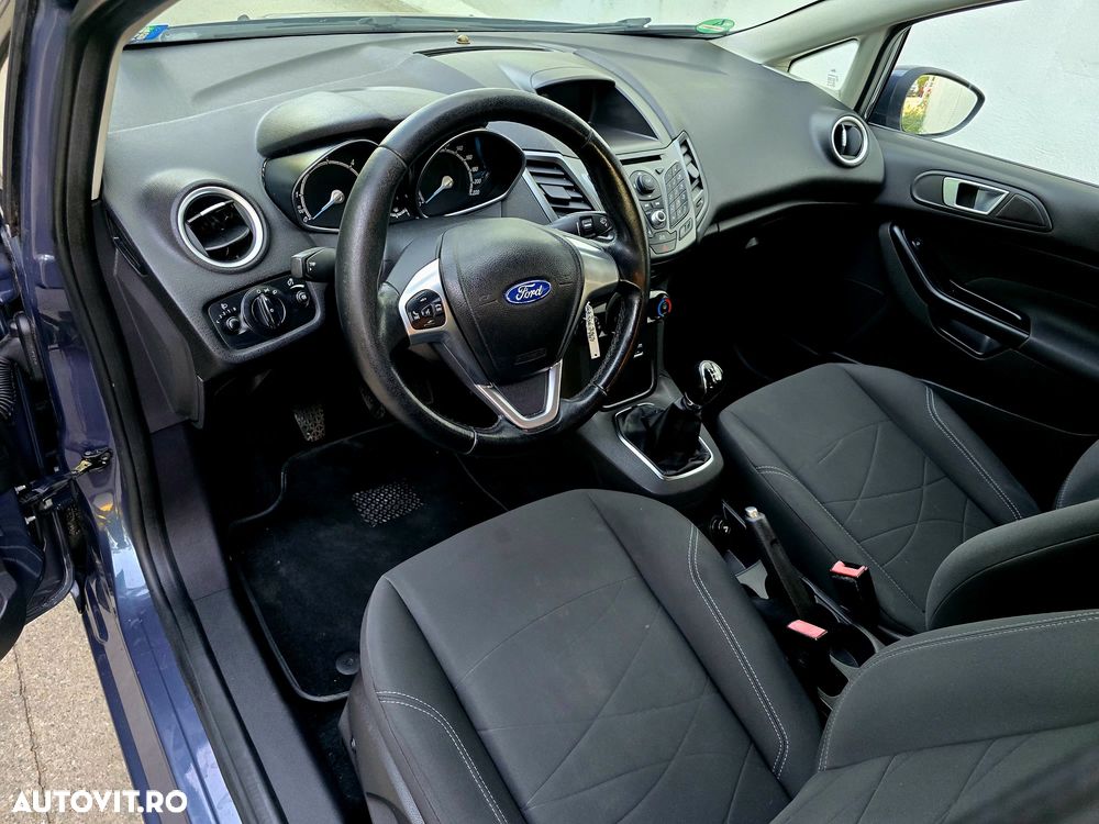Ford Fiesta - 8