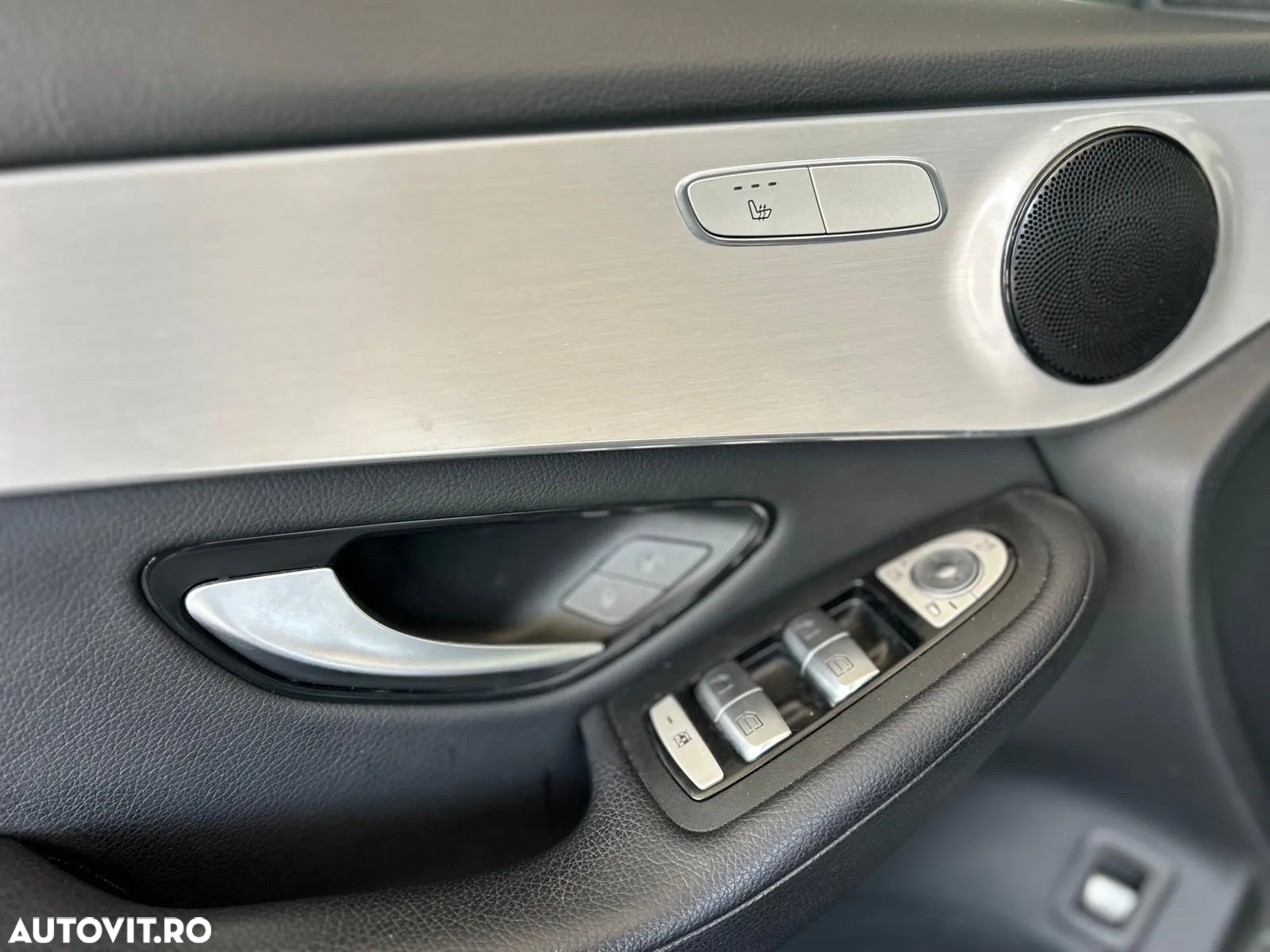 Mercedes-Benz GLC 300 de 4Matic 9G-TRONIC - 13