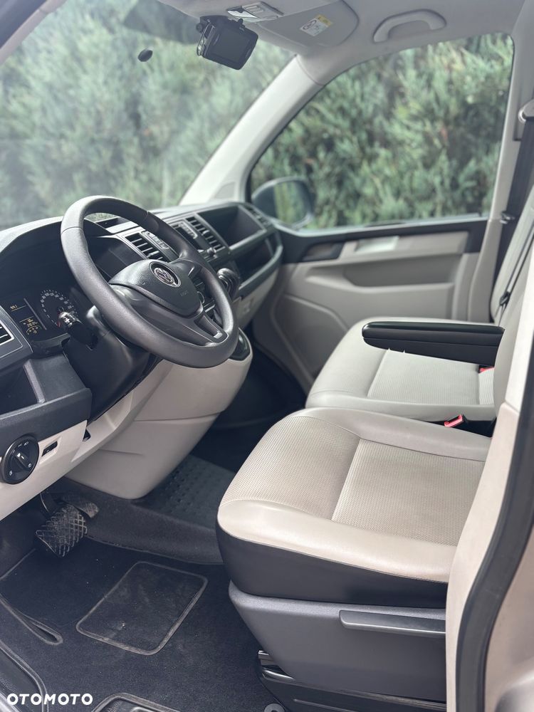 Volkswagen Transporter T6 - 10