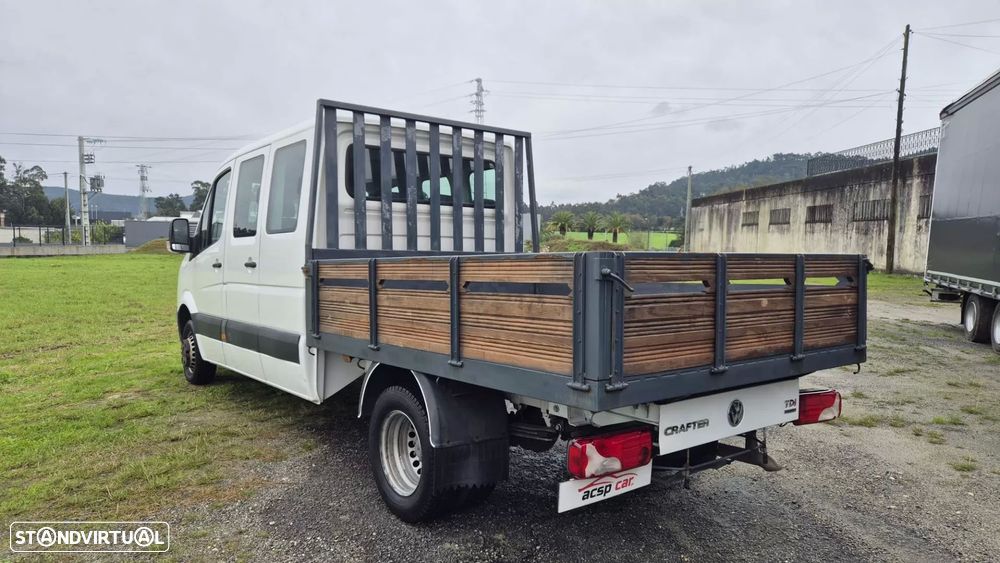VW Crafter 35 2.0 TDI 136 C. Tripla Longa Bluemotion - 3
