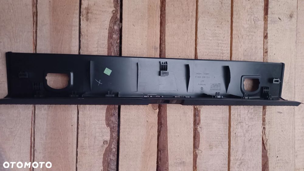 VW TOURAN OSŁONA TYLNEGO PASA 1T0863459 - 2