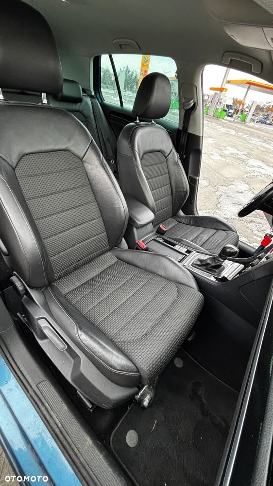 Volkswagen Golf 1.4 TSI BMT Highline DSG - 11