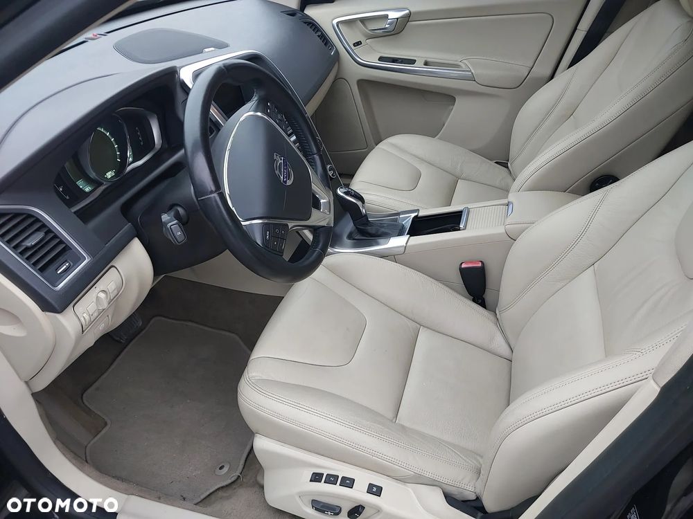 Volvo XC 60 - 5