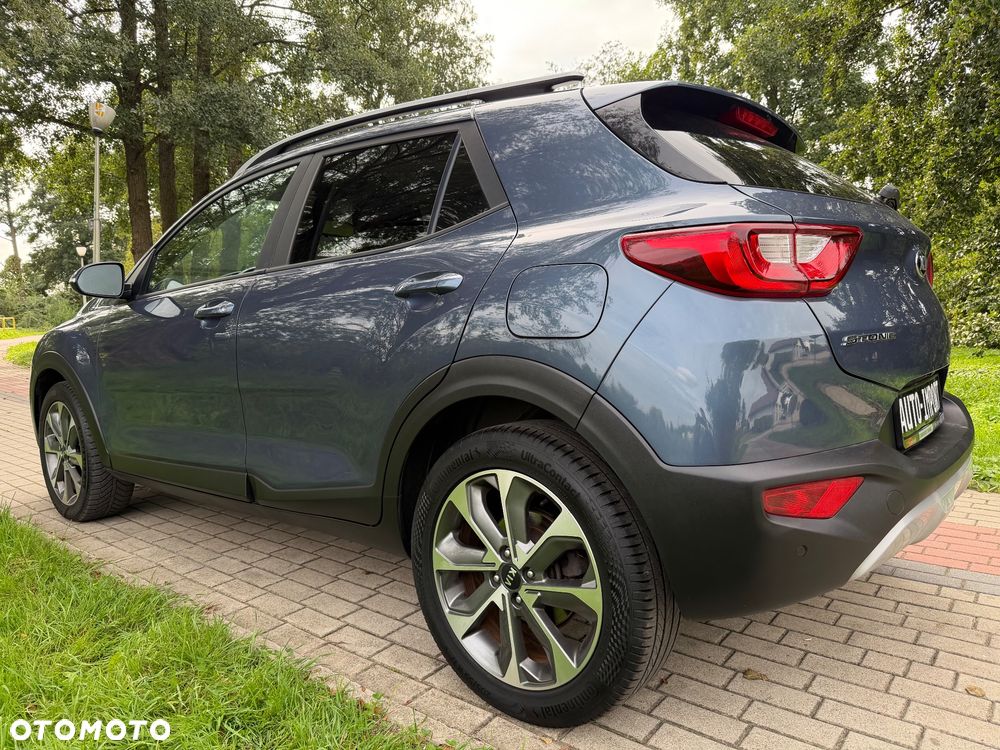Kia Stonic - 5