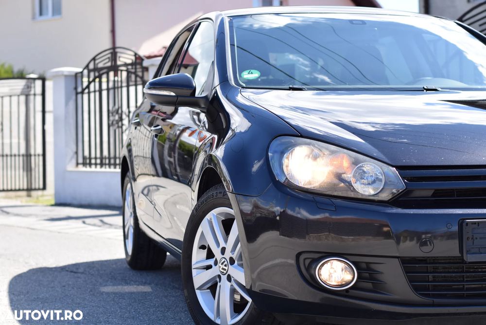 Volkswagen Golf 2.0 TDI DPF DSG MATCH - 28