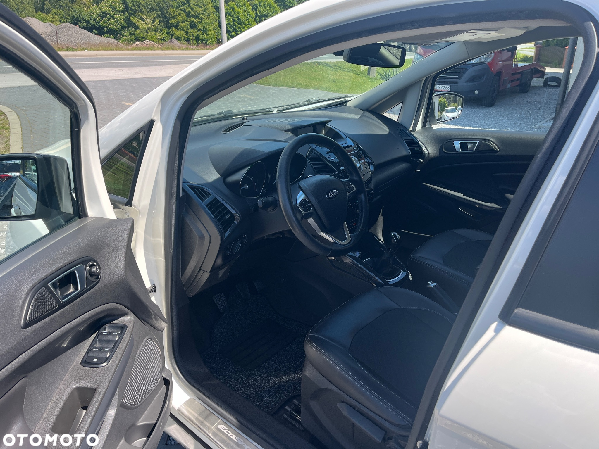 Ford EcoSport 1.0 EcoBoost TITANIUM - 19