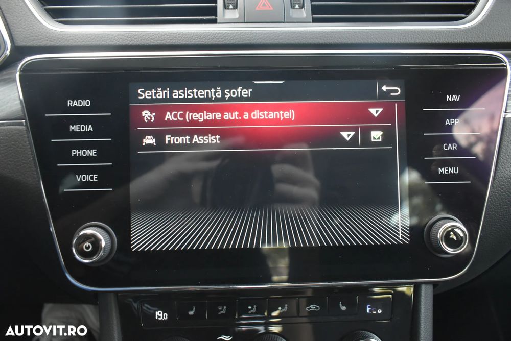 Skoda Superb 1.4 TSI iV DSG Style - 18