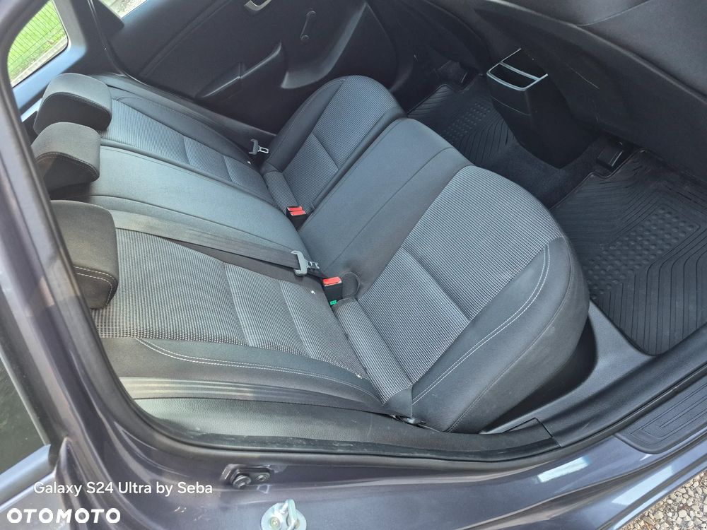 Hyundai i30 blue Kombi 1.6 CRDi DCT Style - 20